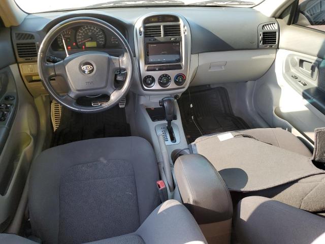 Photo 8 from auction – 2006 KIA SPECTRA5 5 with VIN KNAFE162065241706