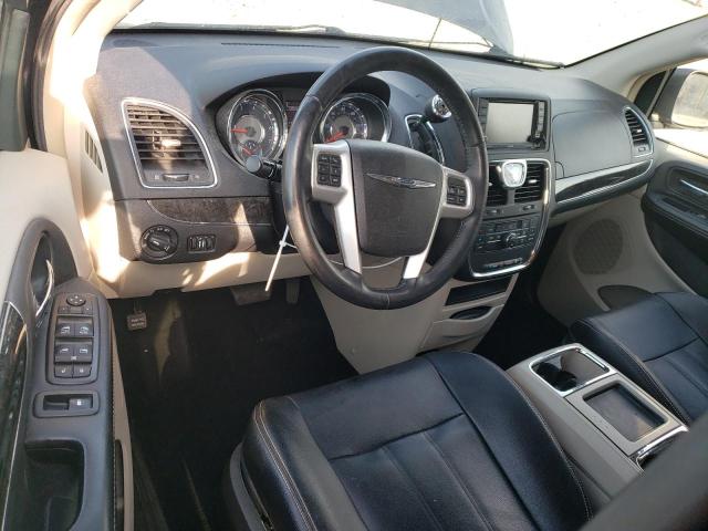 Photo 8 from auction – 2014 CHRYSLER TOWN & COU with VIN 2C4RC1BG8ER444111