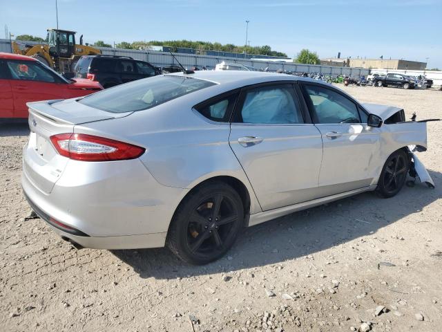Photo 3 from auction – 2016 FORD FUSION SE with VIN 3FA6P0HD0GR338950