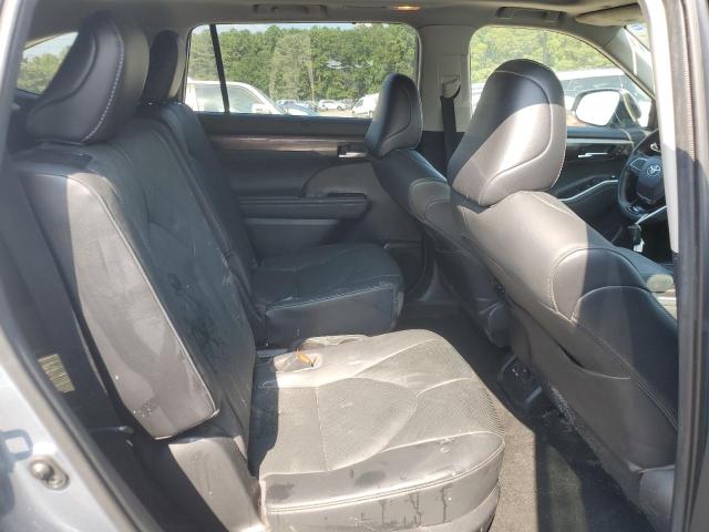 Photo 11 from auction – 2021 TOYOTA HIGHLANDER with VIN 5TDEBRCH7MS026684