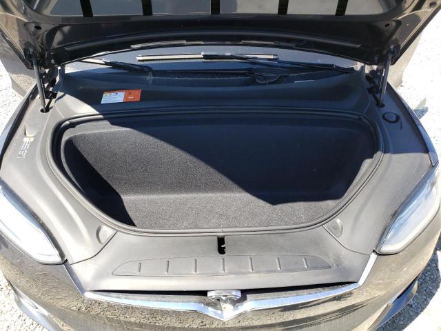 Photo 12 from auction – 2018 TESLA MODEL X with VIN 5YJXCDE27JF104690
