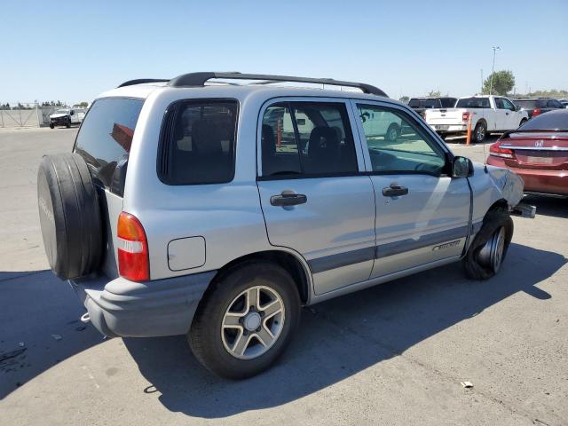 Photo 3 from auction – 2004 CHEVROLET TRACKER with VIN 2CNBJ134946907347