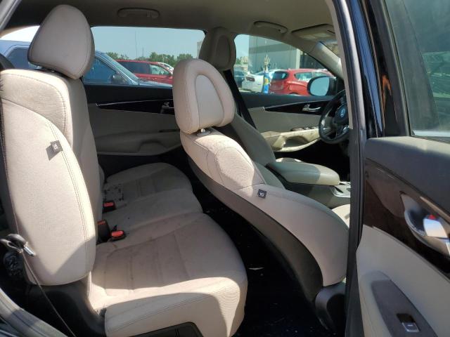 Photo 11 from auction – 2016 KIA SORENTO LX with VIN 5XYPG4A31GG096994