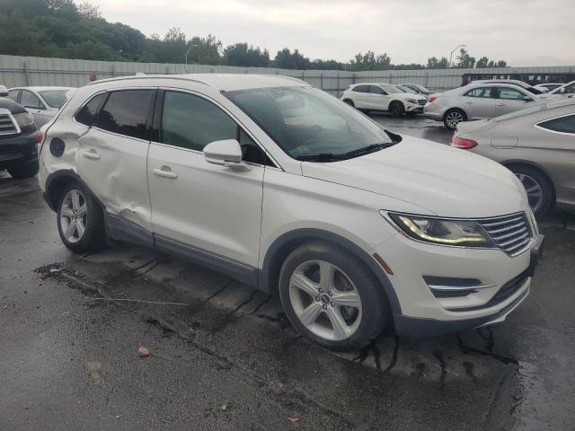 Photo 4 from auction – 2018 LINCOLN MKC PREMIE with VIN 5LMCJ1C91JUL04869