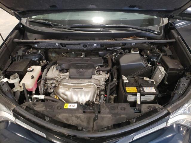 Photo 12 from auction – 2017 TOYOTA RAV4 XLE with VIN JTMRFREV8HJ155982