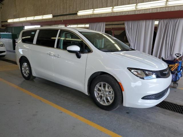 Photo 4 from auction – 2023 CHRYSLER VOYAGER LX with VIN 2C4RC1CG4PR587719