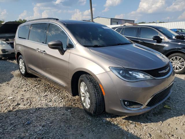 Photo 4 from auction – 2017 CHRYSLER PACIFICA T with VIN 2C4RC1BG3HR569389