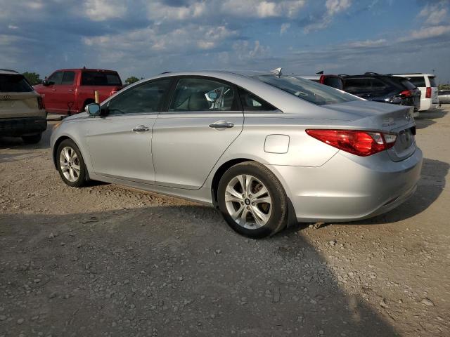 Photo 2 from auction – 2013 HYUNDAI SONATA SE with VIN 5NPEC4AC0DH712921