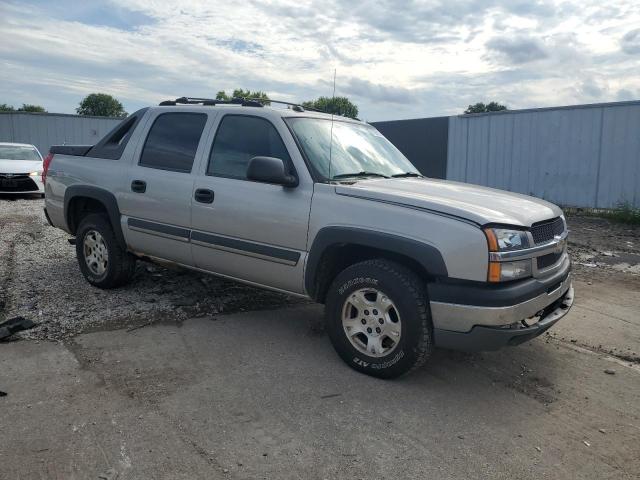 Photo 4 from auction – 2004 CHEVROLET AVALANCHE with VIN 3GNEK12T14G243631