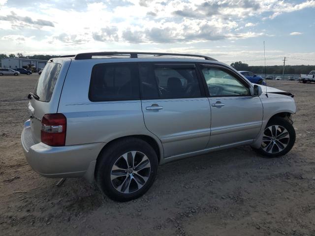 Photo 3 from auction – 2004 TOYOTA HIGHLANDER with VIN JTEGD21A240084684