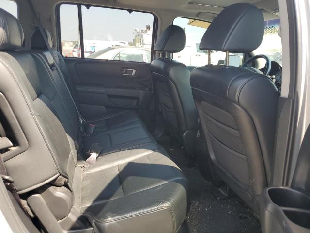 Photo 11 from auction – 2010 HONDA PILOT TOUR with VIN 5FNYF4H88AB033558