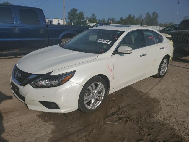 NISSAN ALTIMA 3.5 2017 with VIN 1N4BL3AP2HC135347 - Photo from auction