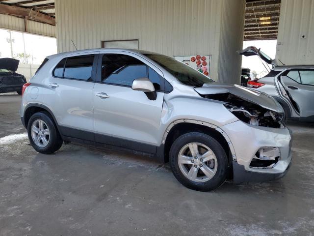 Photo 4 from auction – 2020 CHEVROLET TRAX LS with VIN 3GNCJKSB2LL213826