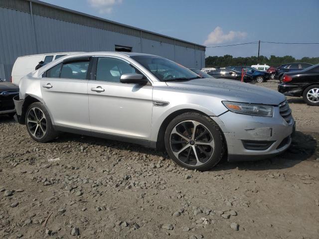 Photo 4 from auction – 2014 FORD TAURUS SEL with VIN 1FAHP2E8XEG184523
