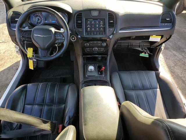 Photo 8 from auction – 2018 CHRYSLER 300 S with VIN 2C3CCAGG0JH141715