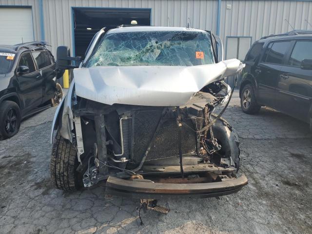Photo 5 from auction – 2011 CHEVROLET SUBURBAN K with VIN 1GNWKMEG2BR208517