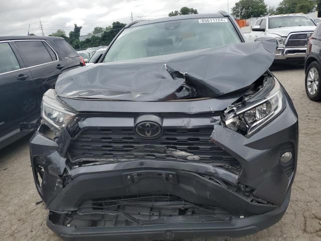 Photo 5 from auction – 2019 TOYOTA RAV4 XLE with VIN JTMP1RFV6KD509900