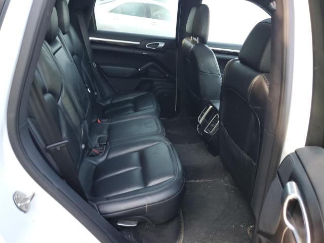 Photo 11 from auction – 2017 PORSCHE CAYENNE SE with VIN WP1AE2A23HLA68769