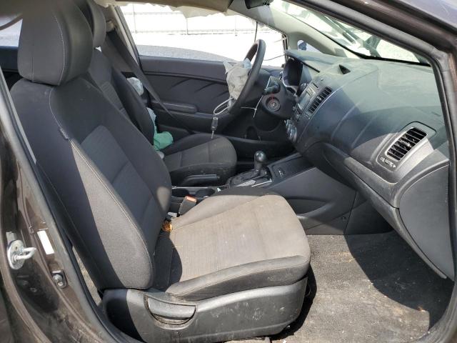 Photo 7 from auction – 2017 KIA FORTE LX with VIN 3KPFL4A75HE123235