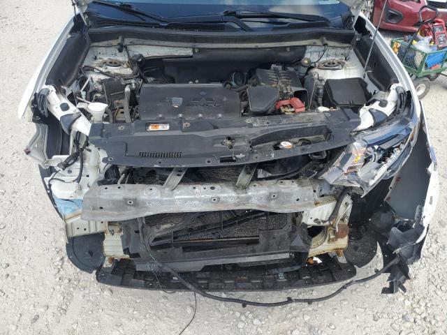 Photo 12 from auction – 2017 MITSUBISHI OUTLANDER with VIN JA4AZ3A32HZ045818
