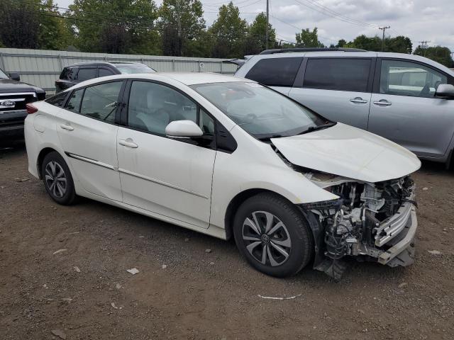Photo 4 from auction – 2017 TOYOTA PRIUS PRIM with VIN JTDKARFP0H3032925