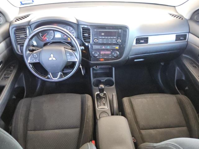 Photo 8 from auction – 2016 MITSUBISHI OUTLANDER with VIN JA4AD2A38GZ021837