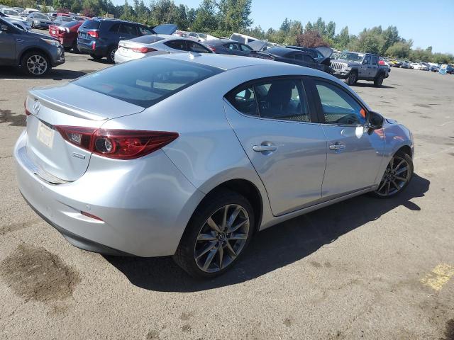 Photo 3 from auction – 2018 MAZDA 3 TOURING with VIN 3MZBN1V39JM170873