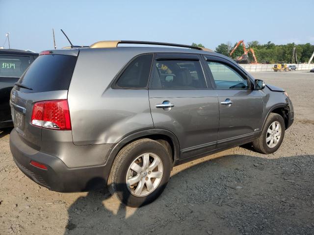 Photo 3 from auction – 2013 KIA SORENTO LX with VIN 5XYKTCA64DG323410
