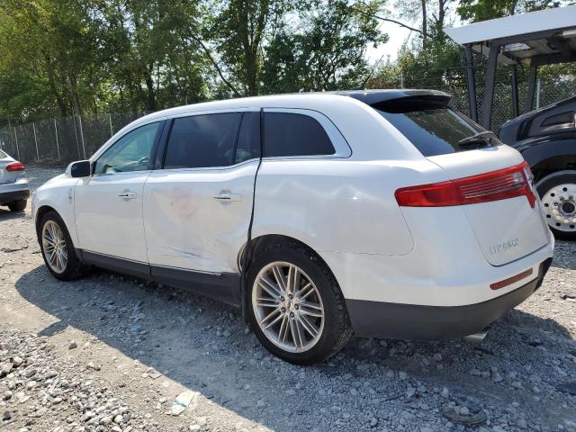 Photo 2 from auction – 2014 LINCOLN MKT with VIN 2LMHJ5AT4EBL57905