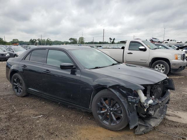Photo 4 from auction – 2014 CHRYSLER 300 S with VIN 2C3CCAGGXEH353186