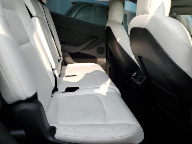 Photo 10 from auction – 2022 TESLA MODEL Y with VIN 7SAYGAEE0NF521885