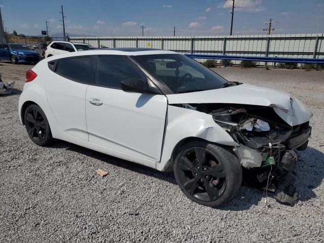 Photo 4 from auction – 2016 HYUNDAI VELOSTER with VIN KMHTC6AD6GU288923