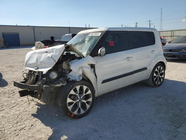 KIA SOUL + 2013 with VIN KNDJT2A63D7754663 - Photo from auction