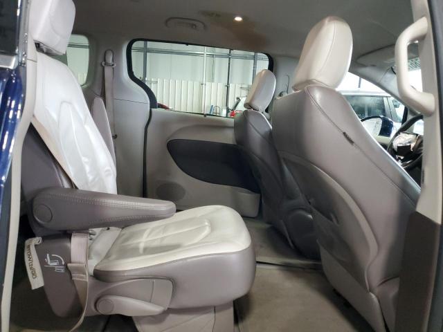 Photo 11 from auction – 2017 CHRYSLER PACIFICA T with VIN 2C4RC1BG7HR667809