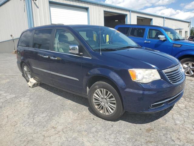 Photo 4 from auction – 2014 CHRYSLER TOWN & COU with VIN 2C4RC1CG0ER107494