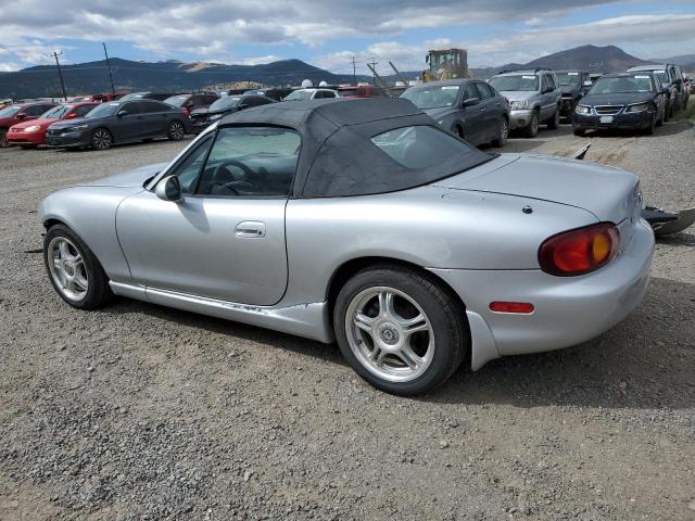 Photo 2 from auction – 2000 MAZDA MX-5 MIATA with VIN JM1NB3530Y0141733