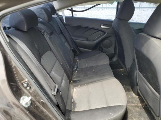Photo 10 from auction – 2017 KIA FORTE LX with VIN 3KPFL4A75HE123235