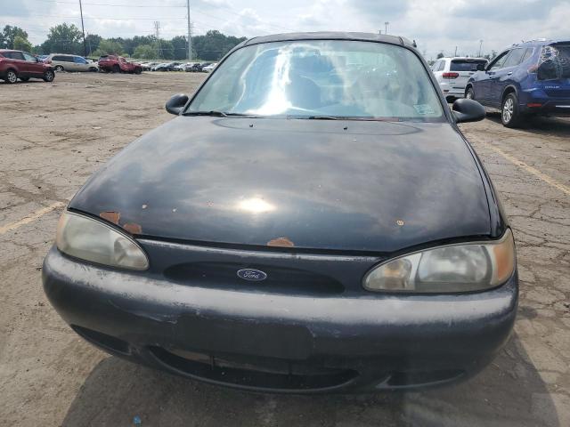 Photo 5 from auction – 1998 FORD ESCORT SE with VIN 1FAFP13P9WW174004