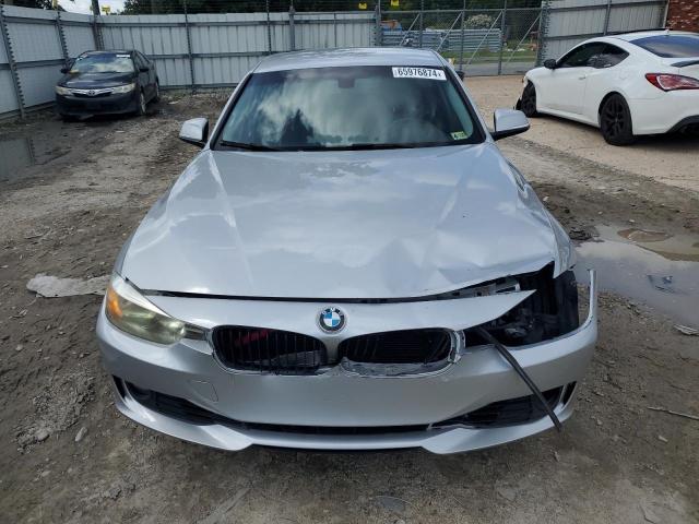 Photo 5 from auction – 2016 BMW 320 I with VIN WBA8E1G57GNT34905