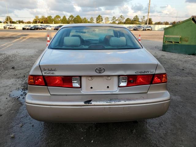 Photo 6 from auction – 2001 TOYOTA CAMRY CE with VIN 4T1BG22K91U083500