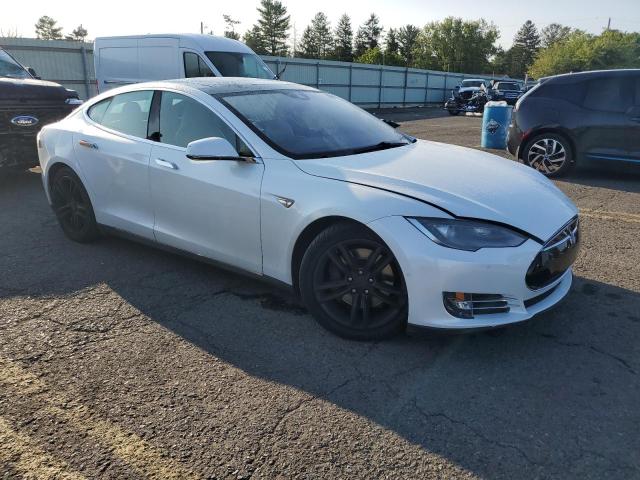 Photo 4 from auction – 2015 TESLA MODEL S 70 with VIN 5YJSA1S25FF095837