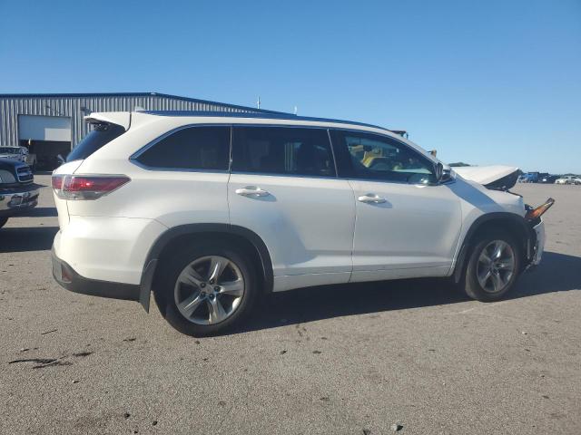 Photo 3 from auction – 2015 TOYOTA HIGHLANDER with VIN 5TDDKRFH9FS197947
