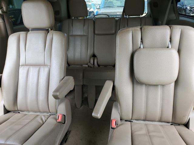 Photo 10 from auction – 2015 CHRYSLER TOWN & COU with VIN 2C4RC1BG1FR552345