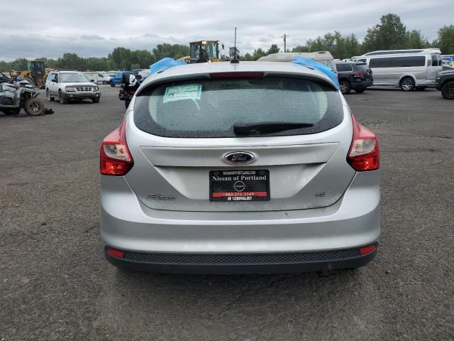 Zdjęcie 6 z aukcji – 2014 FORD FOCUS SE z VIN 1FADP3K26EL325521