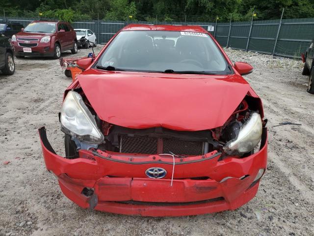 Photo 5 from auction – 2013 TOYOTA PRIUS C with VIN JTDKDTB31D1052257