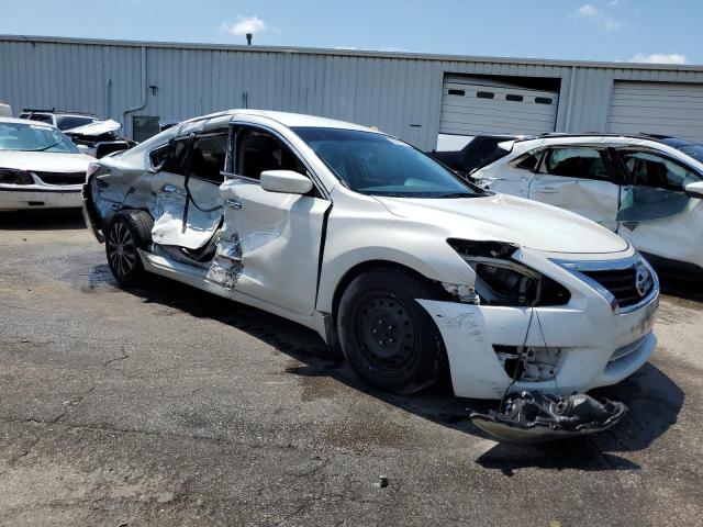 Photo 4 from auction – 2015 NISSAN ALTIMA 2.5 with VIN 1N4AL3AP0FC228571