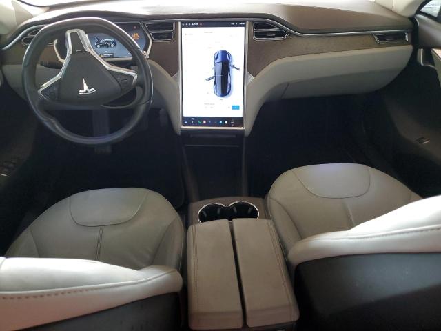 Photo 8 from auction – 2013 TESLA MODEL S with VIN 5YJSA1CG7DFP04756