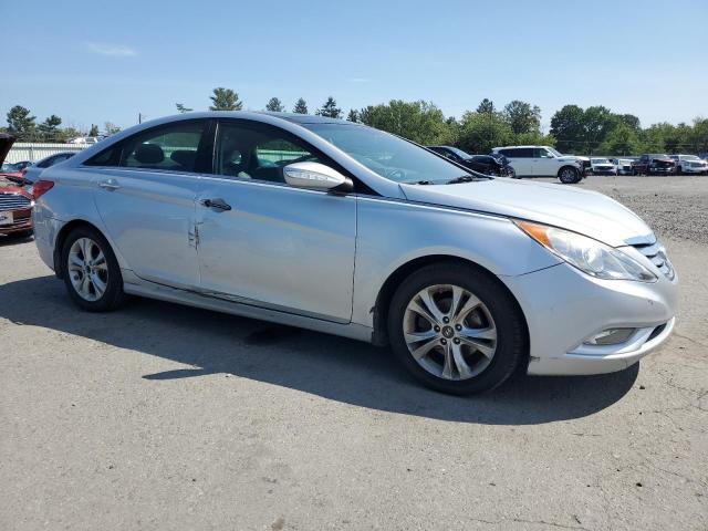 Photo 4 from auction – 2013 HYUNDAI SONATA SE with VIN 5NPEC4AC8DH612128