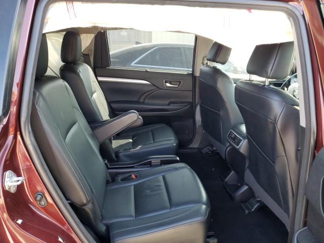 Zdjęcie 11 z aukcji – 2018 TOYOTA HIGHLANDER z VIN 5TDJZRFH9JS499133