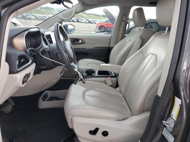 Photo 7 from auction – 2017 CHRYSLER PACIFICA T with VIN 2C4RC1EG1HR525984